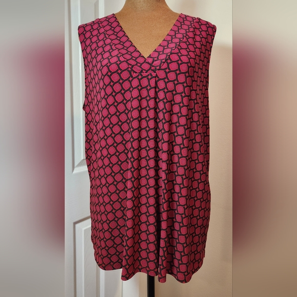 Anne Klein Pink and Black Geometric Sleeveless Top - Picture 1 of 7